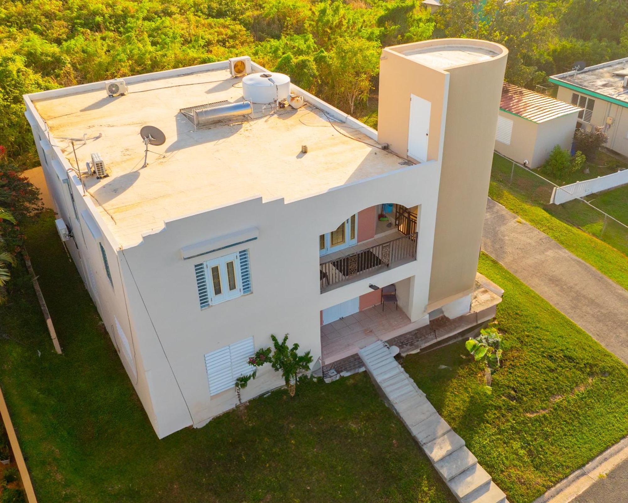 이사벨라 Colinas Del Atlantico Vacational House 1St Floor 아파트 외부 사진