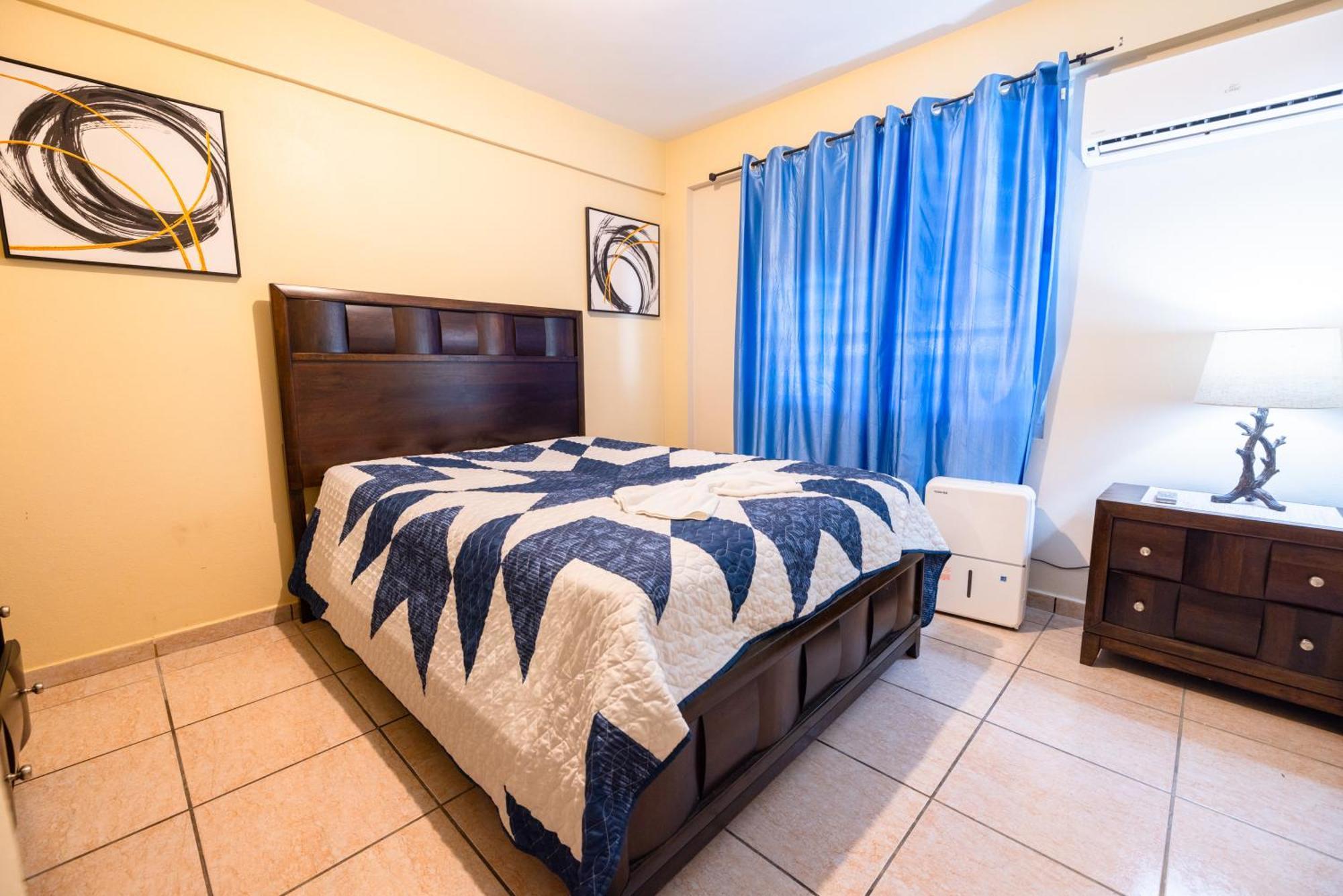 이사벨라 Colinas Del Atlantico Vacational House 1St Floor 아파트 외부 사진
