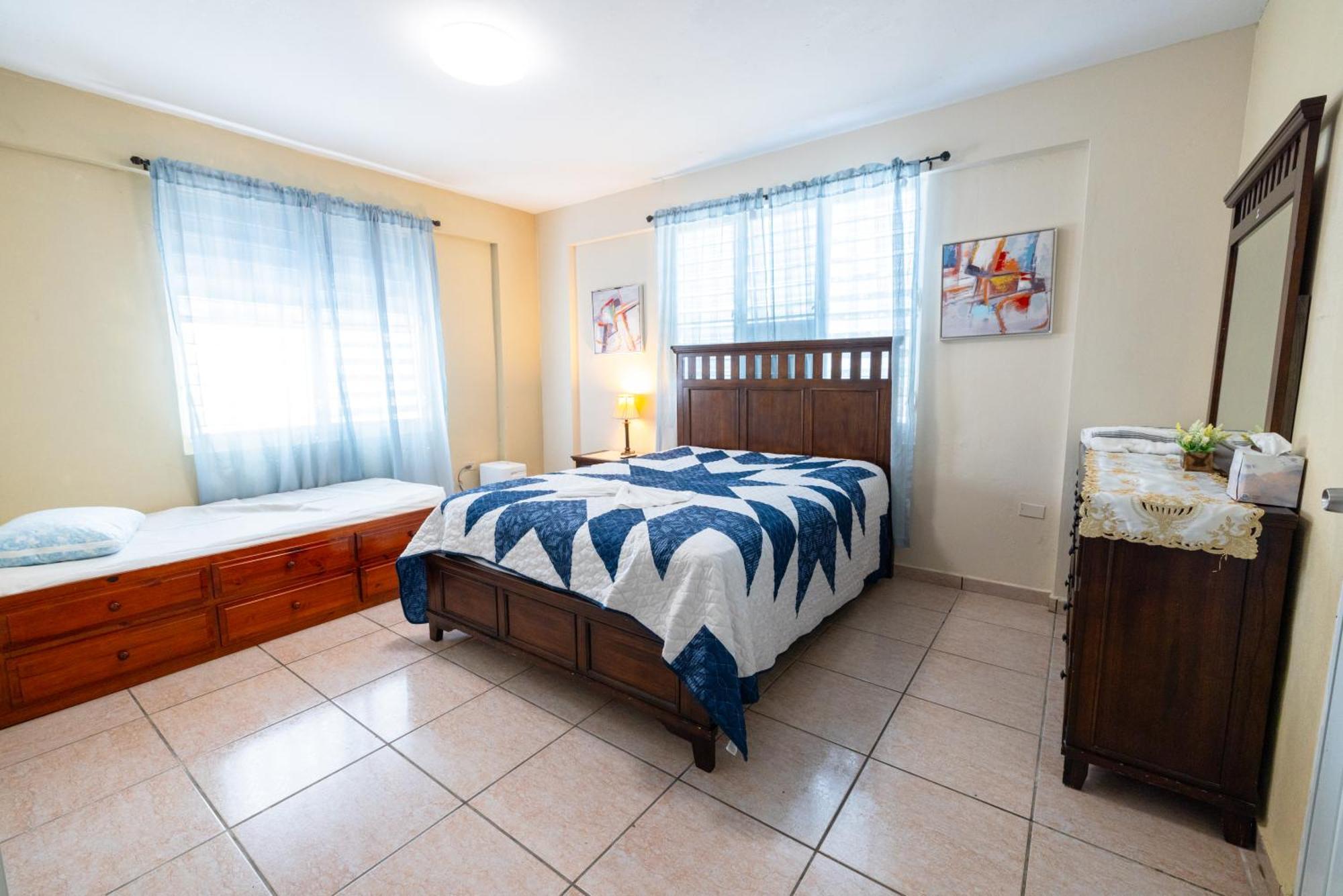 이사벨라 Colinas Del Atlantico Vacational House 1St Floor 아파트 외부 사진