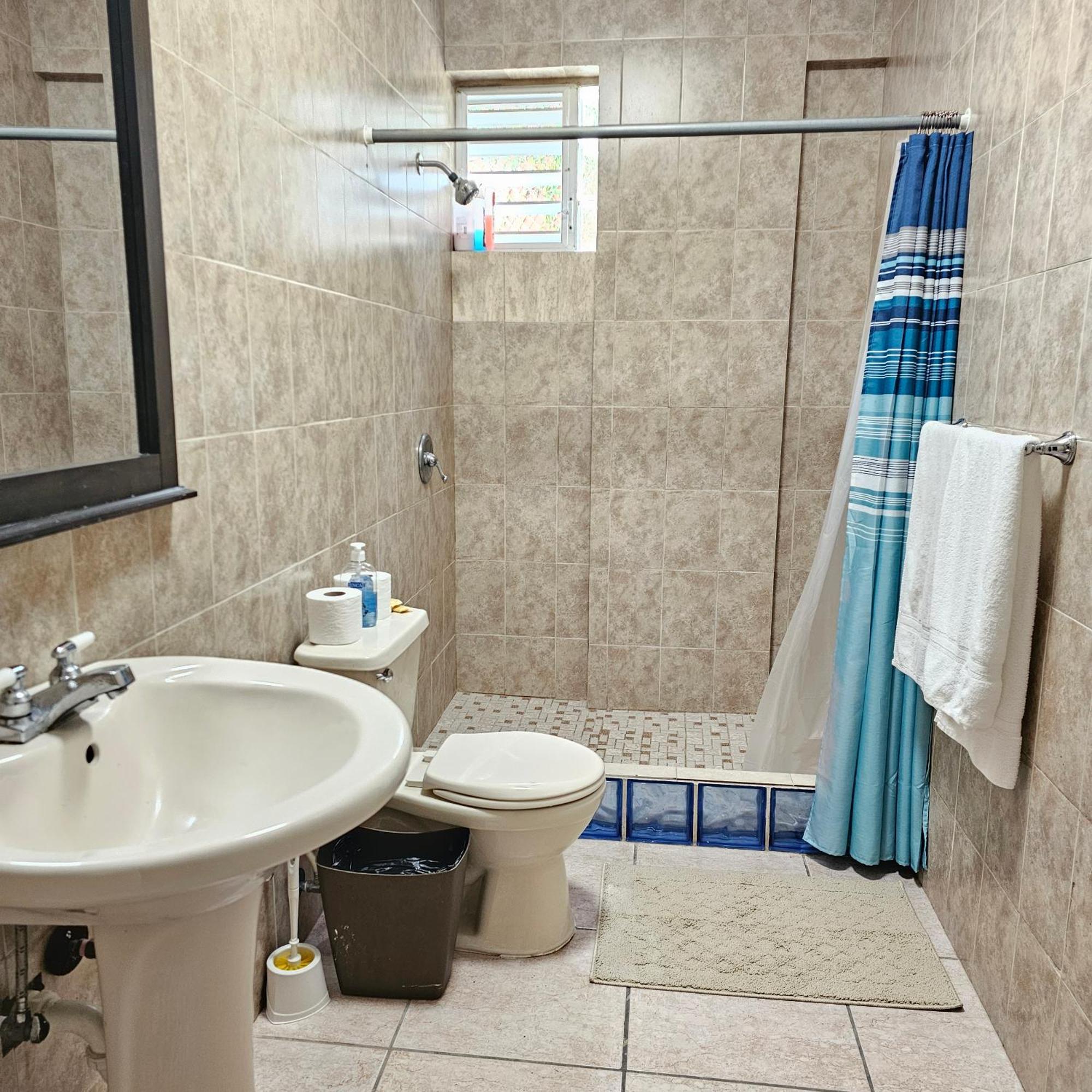 이사벨라 Colinas Del Atlantico Vacational House 1St Floor 아파트 외부 사진